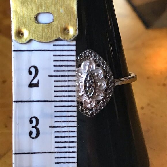 Natural Green Diamond Accent Sterling Silver Ring Size 8 - Picture 4 of 8